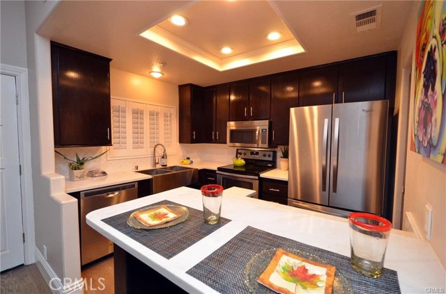 Detail Gallery Image 1 of 14 For 2960 Champion Way #1107,  Tustin,  CA 92782 - 1 Beds | 1 Baths