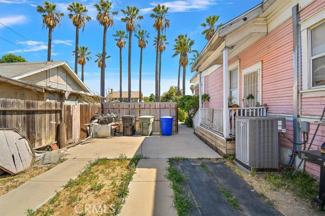 Detail Gallery Image 19 of 21 For 773 San Francisco Ave, Pomona,  CA 91767 - 2 Beds | 2 Baths