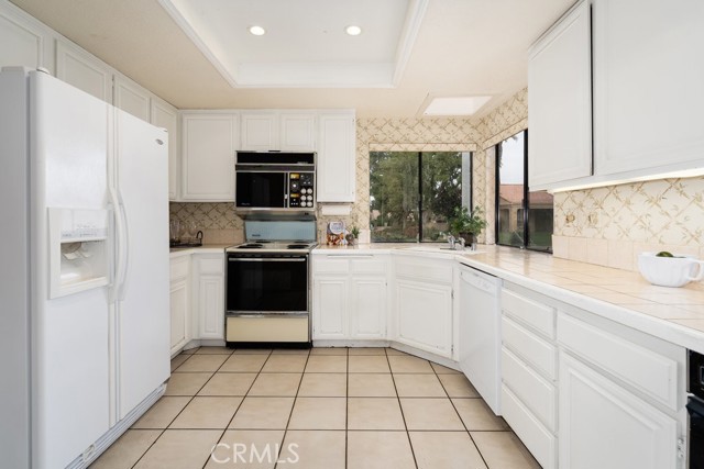 Image 7 for 44602   Monaco CIR