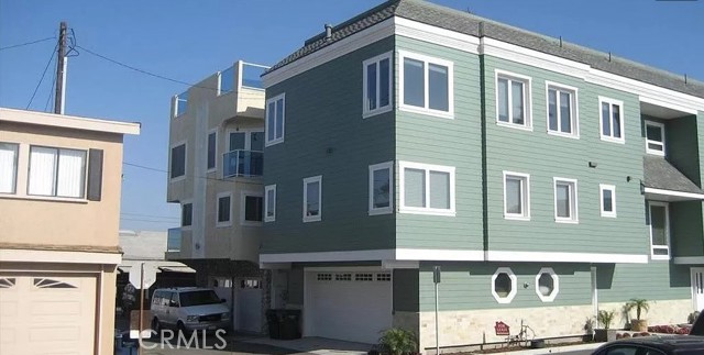 16781 15Th St #1, Sunset Beach, CA 90742