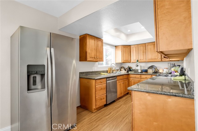 Detail Gallery Image 5 of 38 For 2766 via Hacienda #102,  Fullerton,  CA 92835 - 3 Beds | 2/1 Baths
