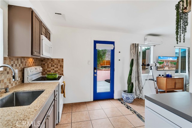 Detail Gallery Image 14 of 43 For 72535 Cactus Dr, Twentynine Palms,  CA 92277 - 1 Beds | 1 Baths