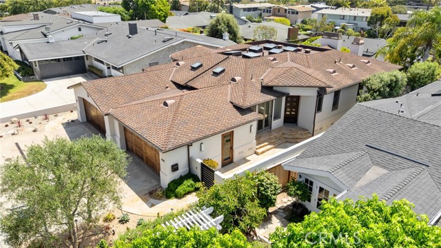 444 Morning Canyon Road, Corona del Mar CA: https://media.crmls.org/medias/a794a44c-e4b0-411f-b0cb-dfbf31175415.jpg