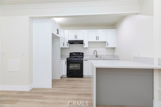 Detail Gallery Image 7 of 14 For 14319 Tiara St #2,  Van Nuys,  CA 91401 - 0 Beds | 1 Baths