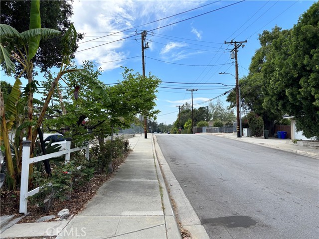 Detail Gallery Image 2 of 22 For 130 E Sycamore, Arcadia,  CA 91006 - 2 Beds | 2 Baths
