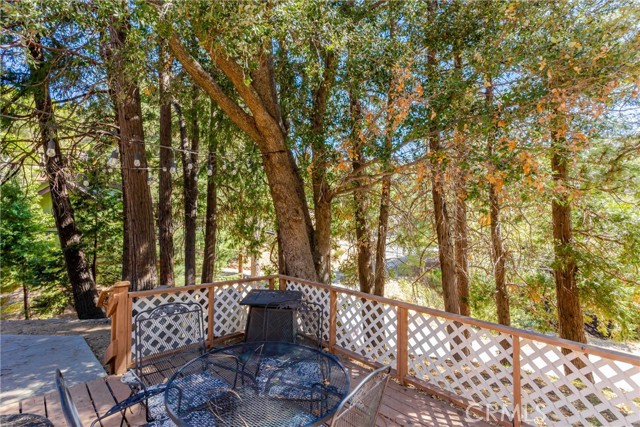 459 Delle, Crestline, CA 92325