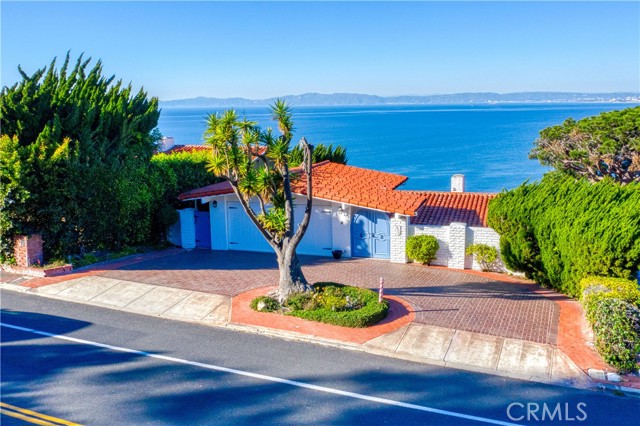 Detail Gallery Image 5 of 48 For 605 Palos Verdes Dr, Palos Verdes Estates,  CA 90274 - 4 Beds | 2/1 Baths