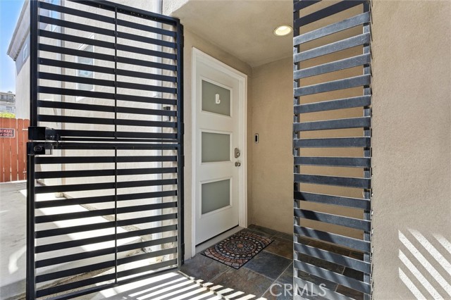 2613 S Kerckhoff Avenue, San Pedro CA: https://media.crmls.org/medias/a795984a-df4f-431b-bbaa-621b3558bc45.jpg