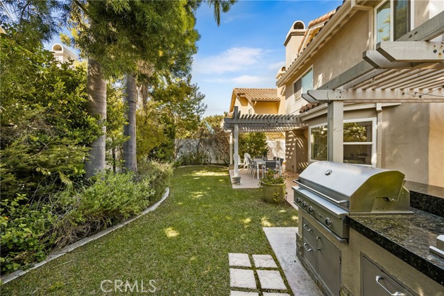 5 Bergamo, Irvine CA: https://media.crmls.org/medias/a795a0b3-fc44-40ee-8d2c-e6818a6141aa.jpg