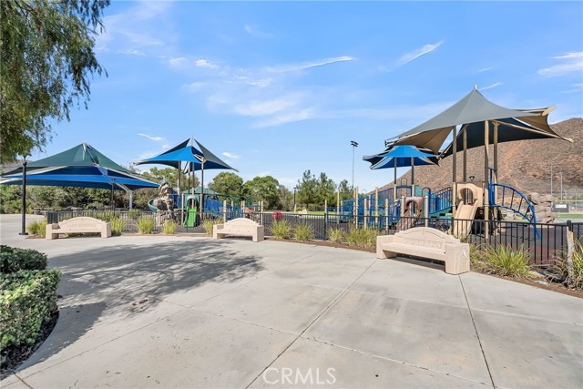 Detail Gallery Image 43 of 45 For 34234 Parkside Dr, Lake Elsinore,  CA 92532 - 4 Beds | 3 Baths