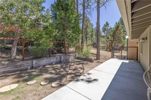 Detail Gallery Image 45 of 53 For 419 Tanglewood Dr, Big Bear City,  CA 92314 - 4 Beds | 2 Baths
