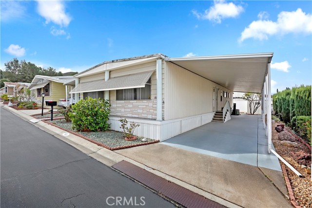 3500 Buchanan Street, Riverside CA: https://media.crmls.org/medias/a795ea68-0233-4861-afe2-d648534d3de6.jpg