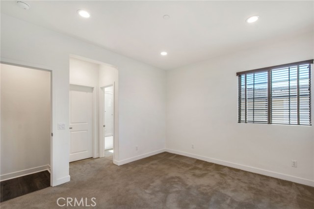 731 E Orange Blossom Way, Azusa CA: https://media.crmls.org/medias/a7973051-0943-4856-8aab-f1578445b5de.jpg