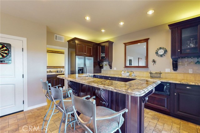 Detail Gallery Image 14 of 33 For 2501 Captains Walk, Bradley,  CA 93426 - 5 Beds | 4/2 Baths