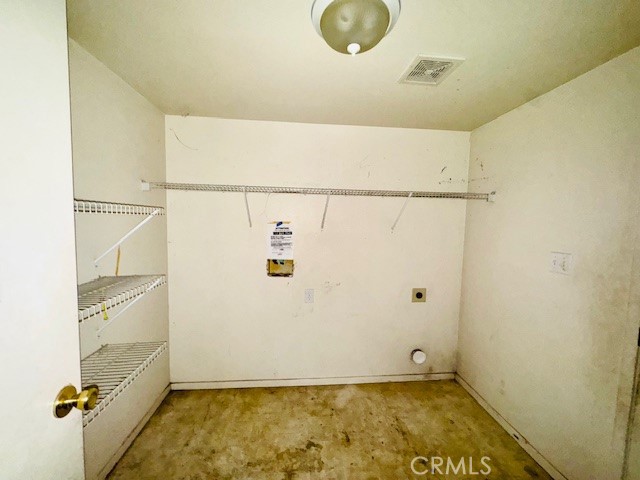 Detail Gallery Image 11 of 32 For 3910 Twilight Ave, Merced,  CA 95348 - 4 Beds | 4 Baths