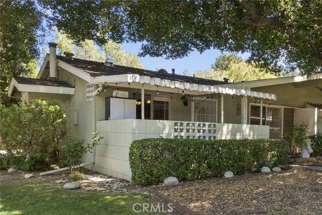 Detail Gallery Image 32 of 39 For 19226 Avenue of the Oaks a,  Newhall,  CA 91321 - 2 Beds | 1 Baths