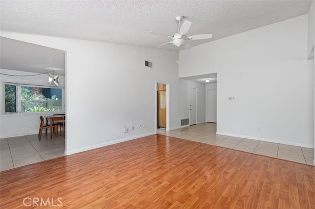 5391 Glenstone Drive, Huntington Beach CA: https://media.crmls.org/medias/a798203f-b966-4d60-a5fd-5850606b7a6c.jpg