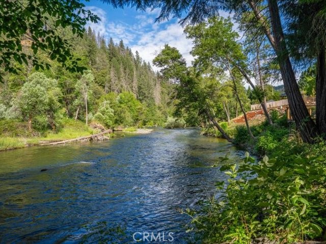 https://media.crmls.org/medias/a79888e9-2ca9-4b53-b840-9913d477855c.jpg?preset=X-Large