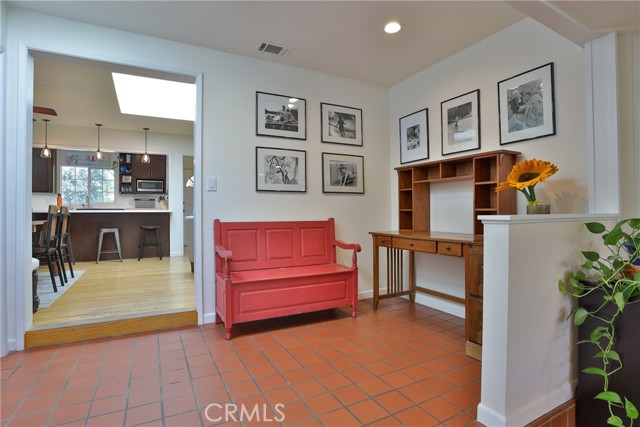 Detail Gallery Image 19 of 68 For 1192 Briarcroft Rd, Claremont,  CA 91711 - 3 Beds | 2 Baths