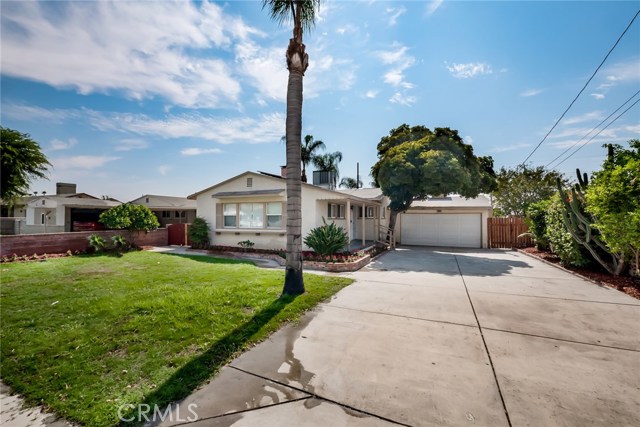 15985 Hawthorne Ave, Fontana, CA 92335