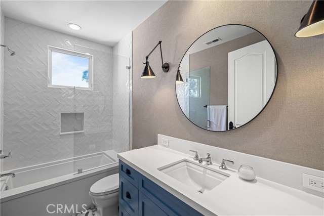 Detail Gallery Image 47 of 68 For 1240 5th St, Manhattan Beach,  CA 90266 - 7 Beds | 7/1 Baths