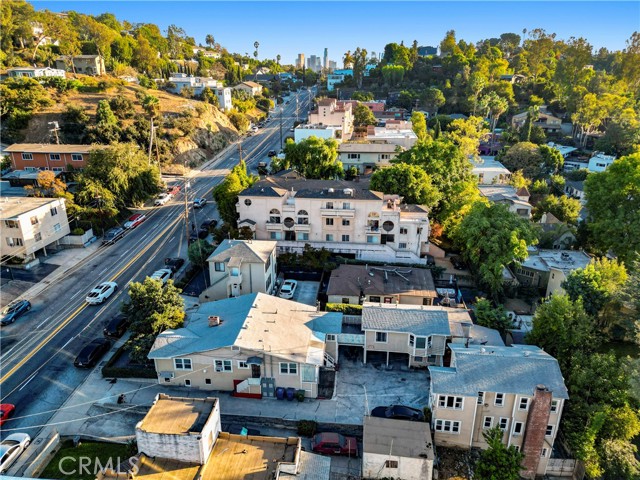 2313 Glendale Boulevard, Los Angeles CA: https://media.crmls.org/medias/a7997b7b-8165-4a71-9dea-71cea5626469.jpg