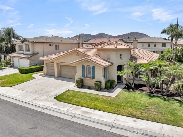 11567 Waterwell Court, Riverside CA: https://media.crmls.org/medias/a7998ea8-c3f5-4e4c-b23d-3568bf41b4b2.jpg