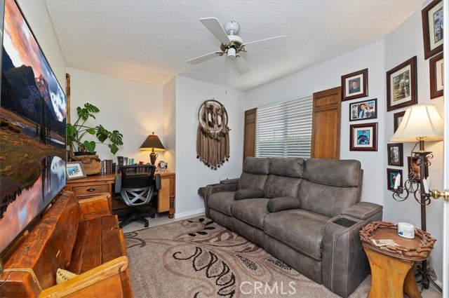 28148 Palm Villa, Menifee CA: https://media.crmls.org/medias/a799b127-4992-45c0-8c29-69702b0dc3a6.jpg