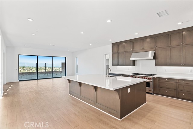 Detail Gallery Image 5 of 49 For 20120 W Marlow Ln, Porter Ranch,  CA 91326 - 5 Beds | 5/1 Baths