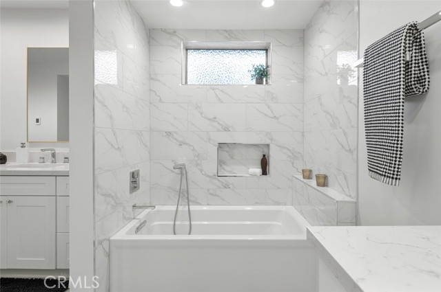 Image 38 of 48 For 5360 El Jardin Street