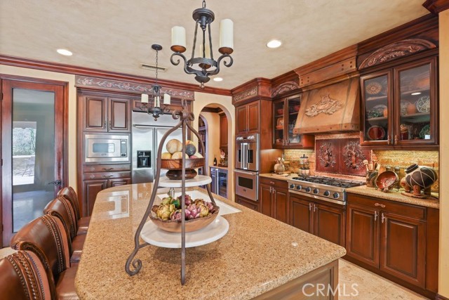 6 Marble Creek Lane, Coto de Caza CA: https://media.crmls.org/medias/a79bb892-35ac-42c7-be84-f7dc8123b203.jpg