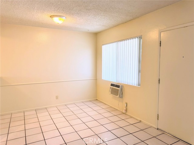 1026 W Granada Court, Ontario CA: https://media.crmls.org/medias/a79cd5c9-bff9-4722-9cac-824c07235c01.jpg