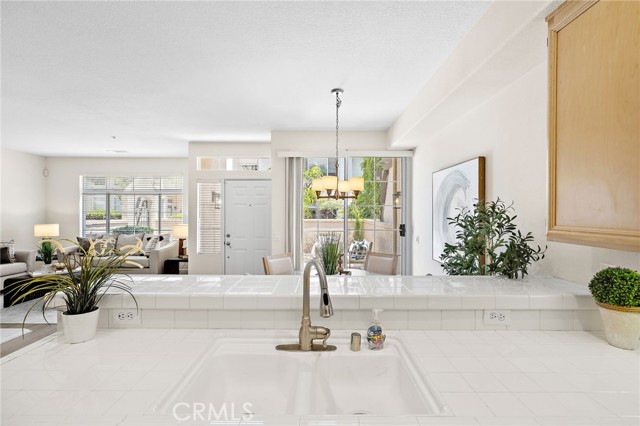 Detail Gallery Image 9 of 23 For 44 Tierra Seguro, Rancho Santa Margarita,  CA 92688 - 2 Beds | 2/1 Baths