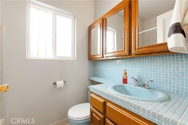 Detail Gallery Image 12 of 31 For 5503 Lindsey Ave, Pico Rivera,  CA 90660 - 3 Beds | 2 Baths