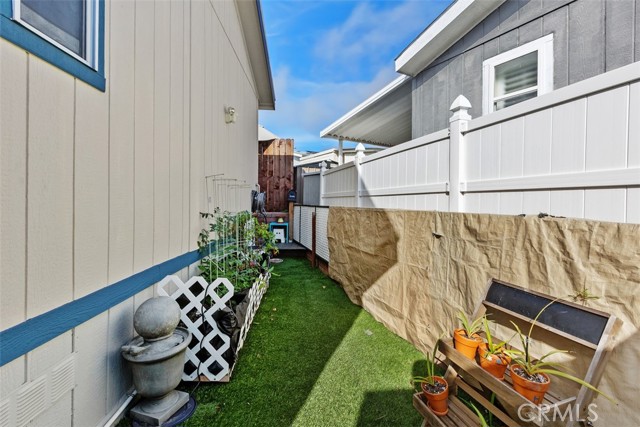 Detail Gallery Image 30 of 38 For 245 W Bobier Dr #33,  Vista,  CA 92083 - 2 Beds | 2 Baths