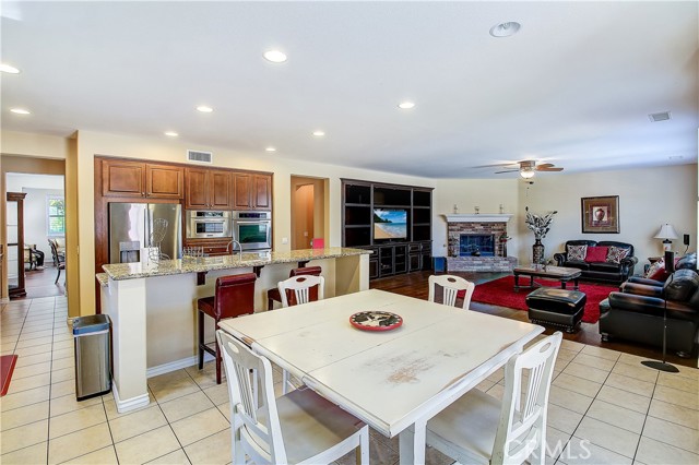 Detail Gallery Image 18 of 60 For 13033 Ridge Route Road, Riverside,  CA 92503 - 5 Beds | 4/1 Baths