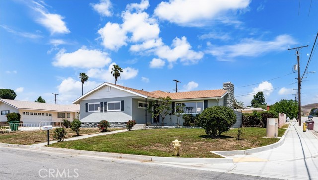 3221 W Jacinto View Rd, Banning CA: https://media.crmls.org/medias/a79e540f-a015-4819-b923-82aab69f6919.jpg