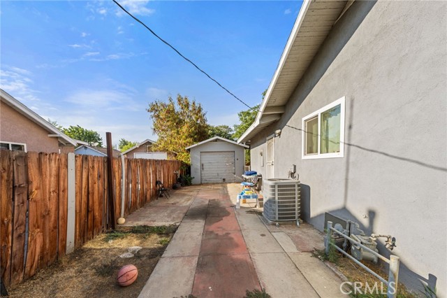 764 W Olive Street, San Bernardino CA: https://media.crmls.org/medias/a79ea77f-76b2-41c5-84a1-0933f0263772.jpg