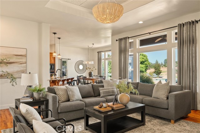 Detail Gallery Image 15 of 70 For 104 Tuscan Dr, Paradise,  CA 95969 - 4 Beds | 3 Baths