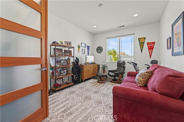 Detail Gallery Image 13 of 46 For 269 Azalea St, Fillmore,  CA 93015 - 3 Beds | 2/1 Baths
