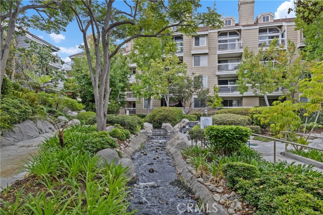 Detail Gallery Image 28 of 46 For 20331 Bluffside #303,  Huntington Beach,  CA 92646 - 2 Beds | 2 Baths