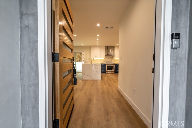 Detail Gallery Image 60 of 73 For 3362 Bellota, Los Angeles,  CA 90027 - 5 Beds | 5 Baths