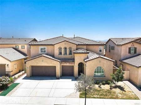 2748 Devonshire Lane, Ontario CA: https://media.crmls.org/medias/a7a031ea-8e08-42bd-8a07-3f3e217f09ac.jpg