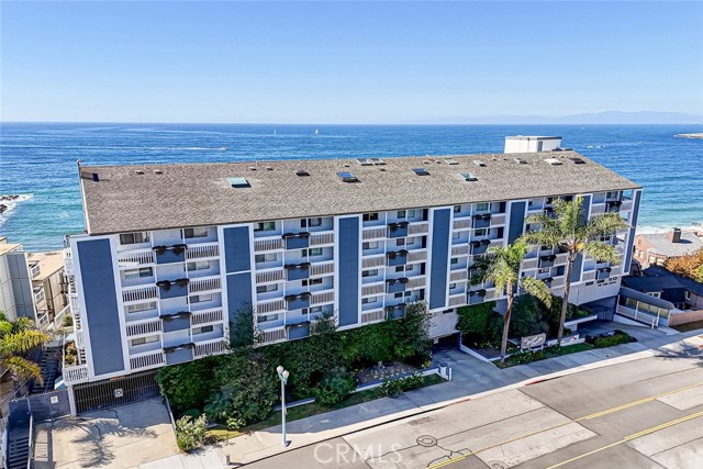 615 Esplanade, Redondo Beach, California 90277, 1 Bedroom Bedrooms, 0 ,1 BathroomBathrooms,Residential,For Sale,Esplanade,0,SB26118046