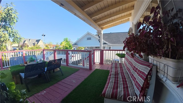 Detail Gallery Image 5 of 31 For 1339 Highland Ave, Glendale,  CA 91202 - 3 Beds | 2 Baths