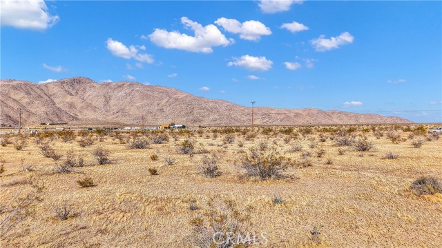 Detail Gallery Image 12 of 13 For 0 Milpas Dr, Apple Valley,  CA 92308 - – Beds | – Baths