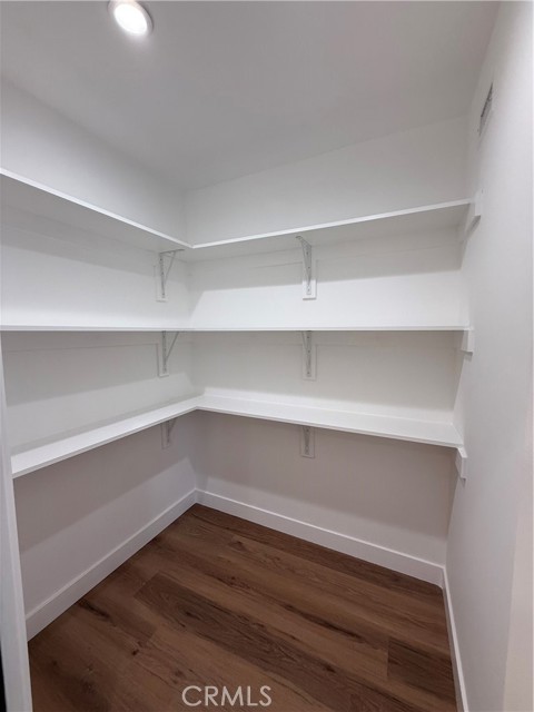 Detail Gallery Image 15 of 40 For 6902 Lasaine Ave, Lake Balboa,  CA 91406 - 3 Beds | 2 Baths