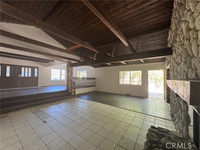 Detail Gallery Image 5 of 43 For 28869 Paradise Rd, Castaic,  CA 91384 - 3 Beds | 2 Baths