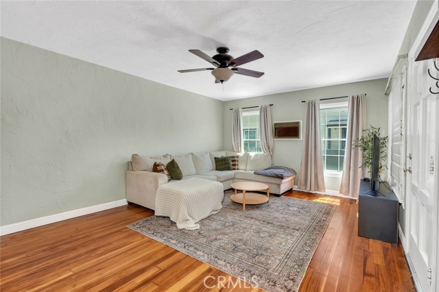 Detail Gallery Image 7 of 34 For 641 E 19th St, Merced,  CA 95340 - 2 Beds | 1 Baths