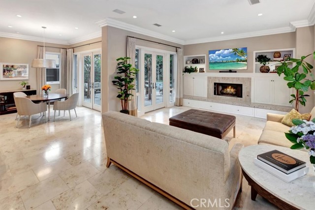Detail Gallery Image 9 of 30 For 2501 Margaret Dr, Newport Beach,  CA 92663 - 5 Beds | 3/1 Baths